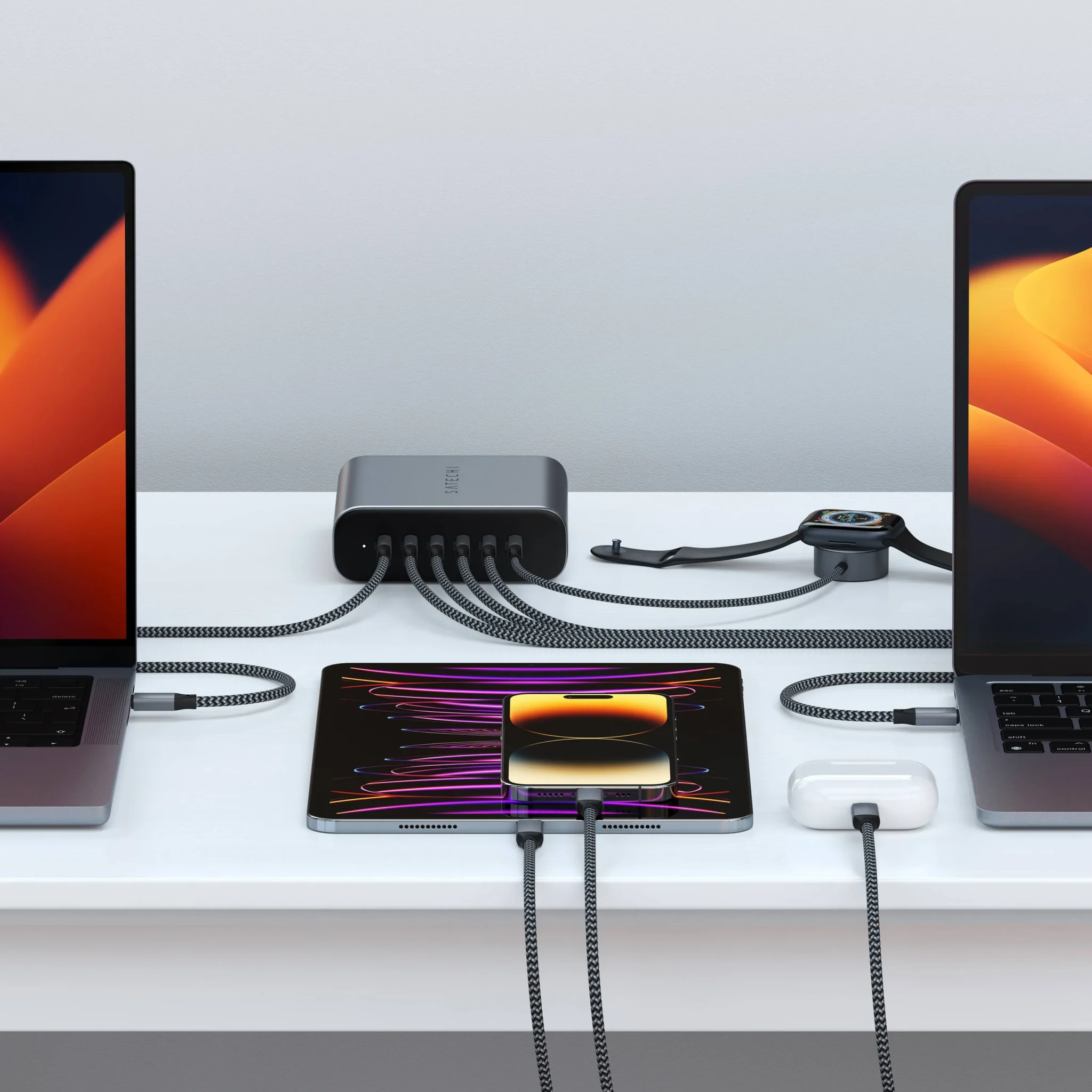 Bộ sạc GaN Satechi 200W 6 cổng USB-C – ST-C200GM-US
