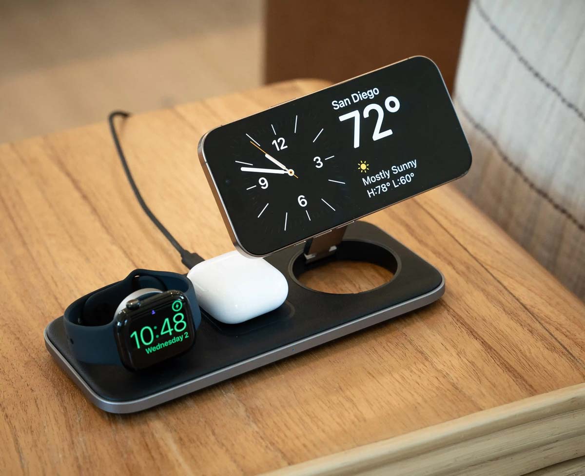 Đế sạc không dây Satechi 3 in 1 chuẩn Qi2 Trio Wireless Charging Pad - ST-QTPM - Satechi Việt Nam